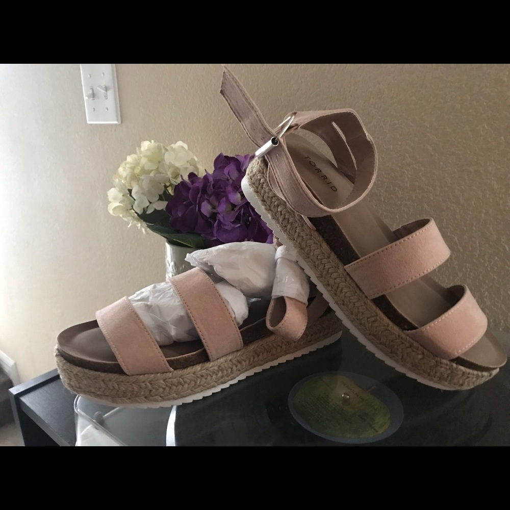 Blush sandals